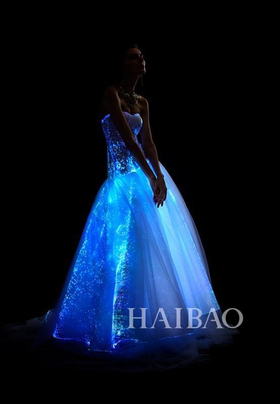 祥服天下开运能量时装新品全球发布,定义全新服饰概念开运时装万