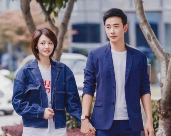 这次被打脸了!唐嫣罗晋分手传闻不攻自破，罗晋用手告诉你真相!