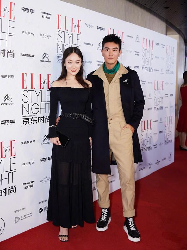 明明是姐弟恋,霍思燕衣品太少女,37岁嫩过小5岁老公!