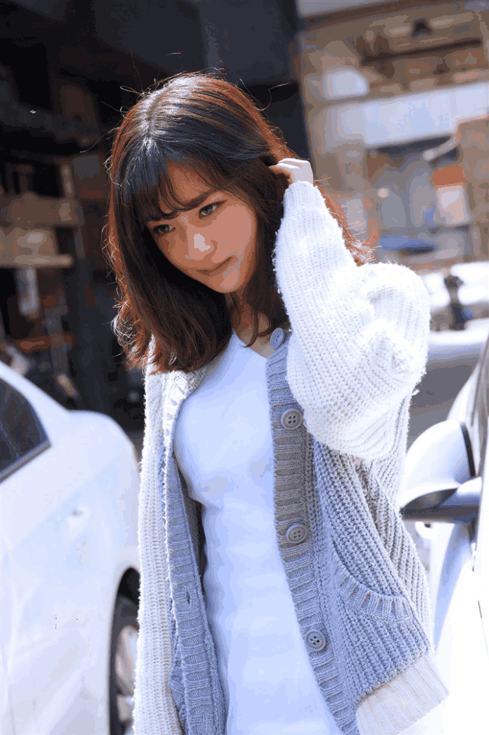 同一件衣服告诉你, 只要搭配好, 村姑剥玉米都美哭!