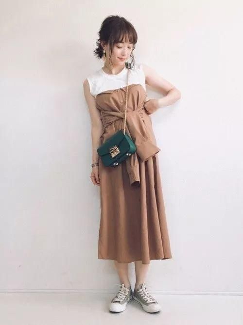 出门不用穿内衣，是夏天每个女生的终极梦想!