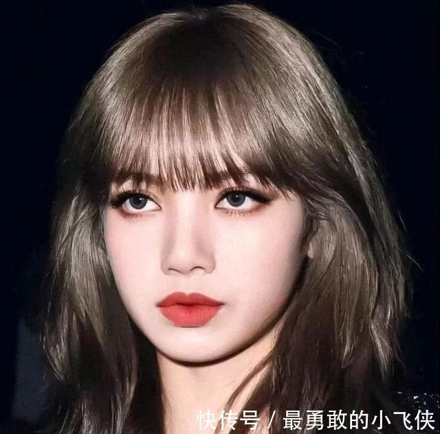 「微笑」有亮点的好看唇形微笑唇温柔有异性缘,花瓣唇性感饱满却少见!