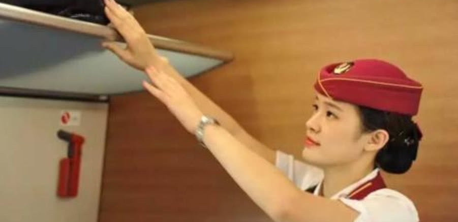 坐高铁不小心过站该怎么办？重新买票返回吗？说出来你可能不信