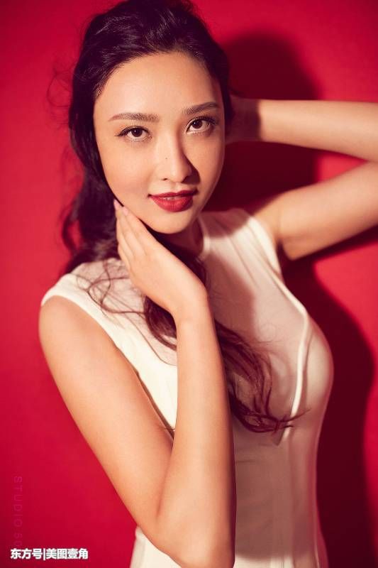 人像摄影：风过无痕的从容，一派熟女风范