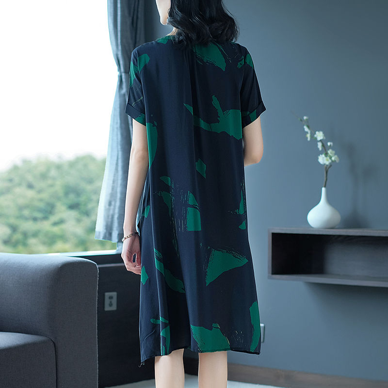 偷偷告诉你!丰满的女人这样穿,前凸后翘超性感,十个男人九个迷