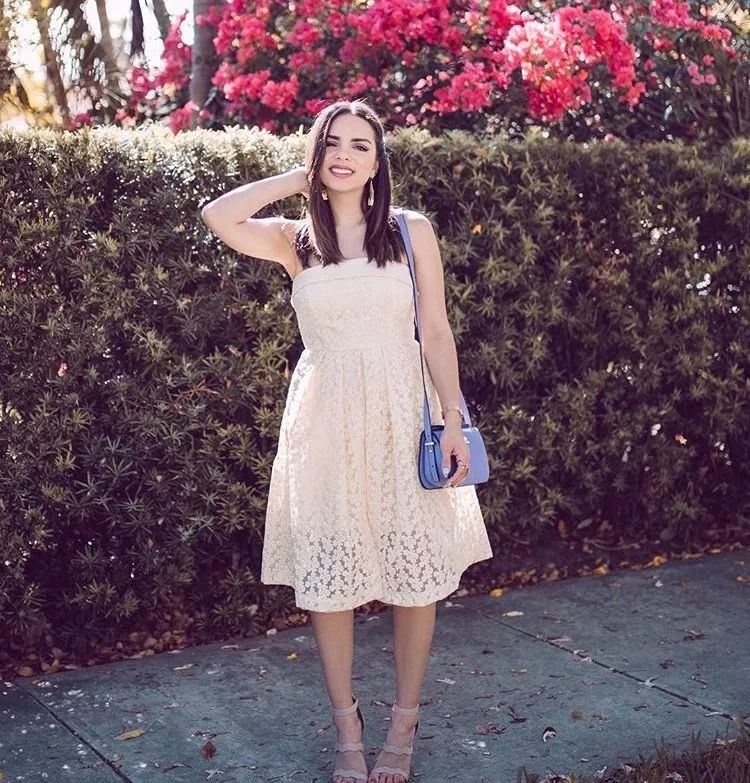 沈月的五五分身材还有救吗?看ins身高160的博主怎么解锁尴尬身材