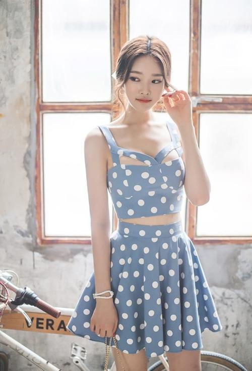 满脸黑头你还以为是毛,闺蜜都嫌弃你了,还不赶紧挤