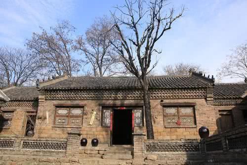  小贩买|为什么有很多小贩到农村高价收这些东西？