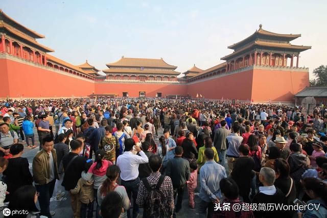 “五一”放假四天的背后，是假期意义的不断调整