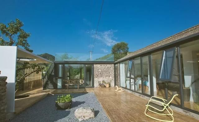 惊艳设计圈的10套老宅改造，真美！