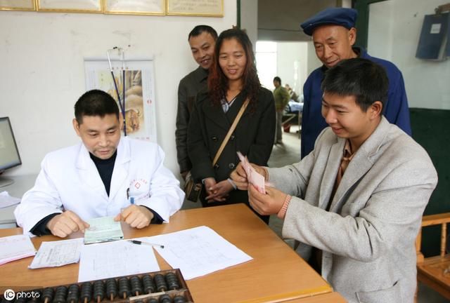 明年起，农村医保将迎新规，2个坏消息和1个好消息，期待吗