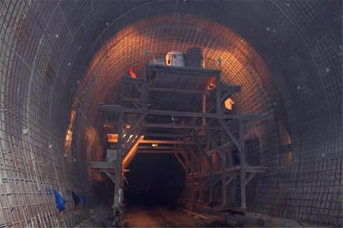  #工程师#不建隧道不造桥，火车到底是怎么过“琼州海峡”的？中