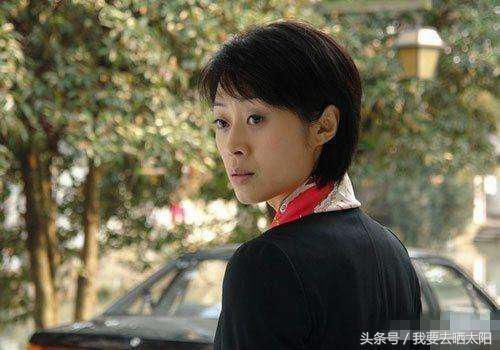 25岁夺得影后，章子怡也对她甘拜下风，却因名字而红不起来