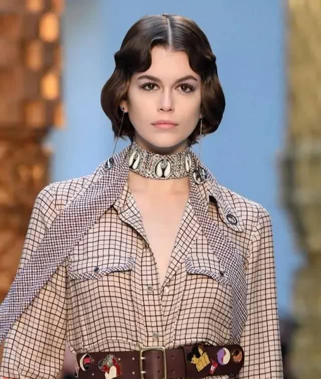  『SAINT』你只知道Niki？SAINT LAURENT 20新款包包了解一下