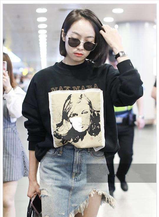 宋茜打开秀腿新世界，牛仔裙太厉害，网友：这是她自己定制的吧