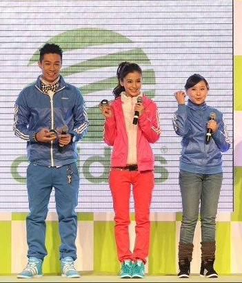 原来我们被骗了这么久！多图还原Baby杨颖真实腿长