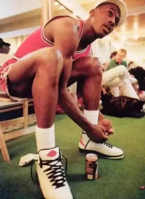  「篮球鞋」马也哥的最爱——Air Jordan 3