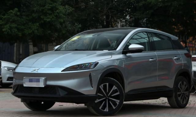  #独立#大运电动汽车来了，四驱独立悬架，买车去卡车4S店