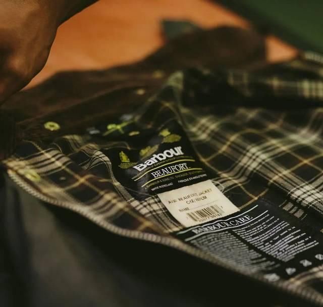  「品牌」“一顿操作猛如虎”的 Barbour 要走起来了？