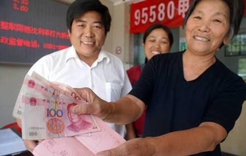  「养老金」农村社保每年交100和交1000，退休后领养老金，有区别