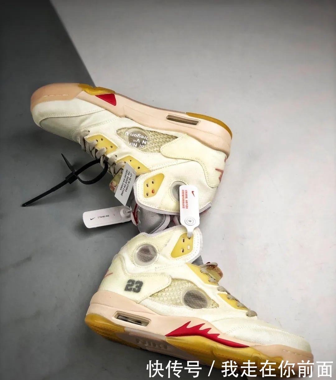  #测评#奶白色蝉翼鞋面！OW x AJ5 新联名周年限定开箱测评！