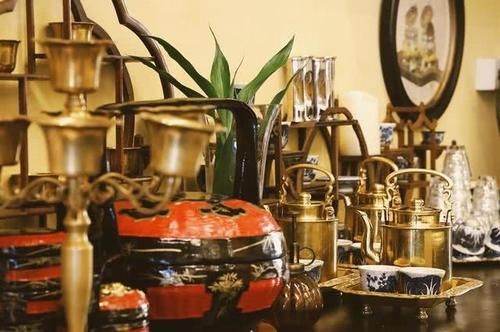 活色生香的普吉老镇，穿泰服出街惹围观，网红大多是中国人