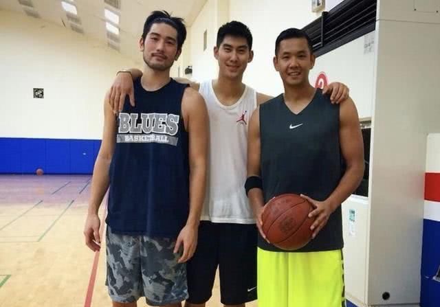 高以翔什么时候公开女友的