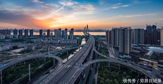 湖北仅有1个城市,有望升为超大城市,襄阳 宜昌的梦想破灭