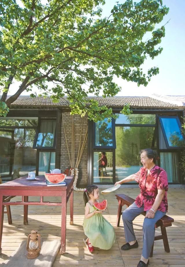 惊艳设计圈的10套老宅改造，真美！