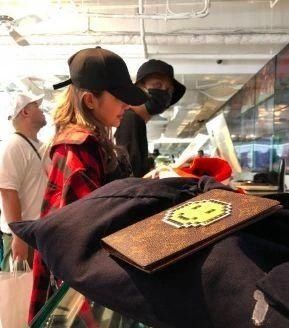  『社交平台』网络分手教科书！他们俩好像真的闹掰了…