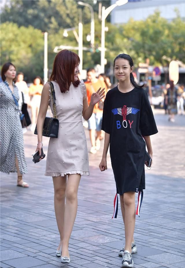 [展现出自己]抗冷的好闺蜜，了解如何穿衣搭配时尚潮流感，展示出自身的美
