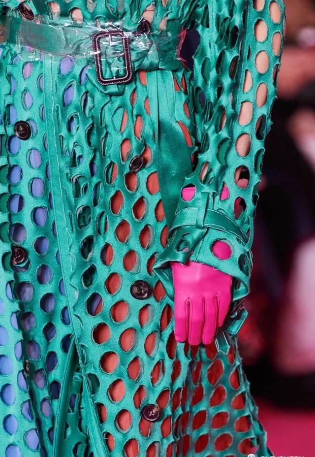  「国际时装」2020春夏高定——Maison Margiela 舞会后的宿醉