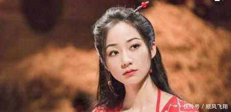 古装睡衣美人，迪丽热巴遇见她竟然也黯然失色