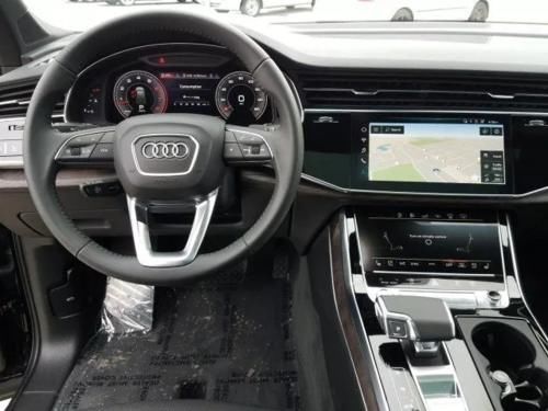  #豪华#想买豪华中大型SUV，不妨再等等，新款奥迪Q7惊喜不断
