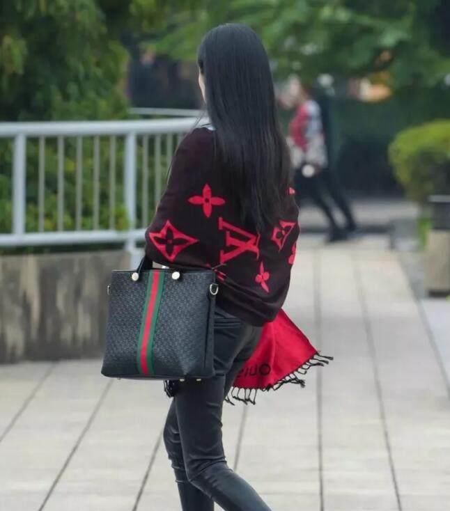 「皮裤」漂亮的皮裤, 非常的显身材