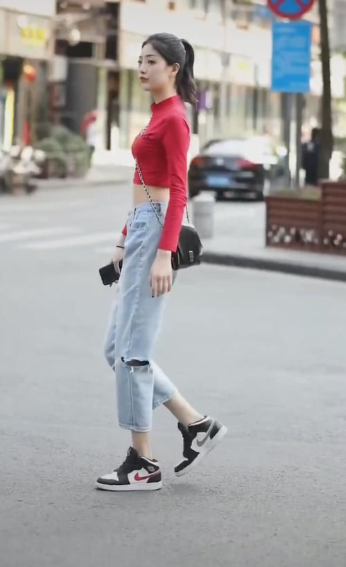 「设计」原来高帮AJ超级显高:只要“露一点”,但99%的人都找不到!