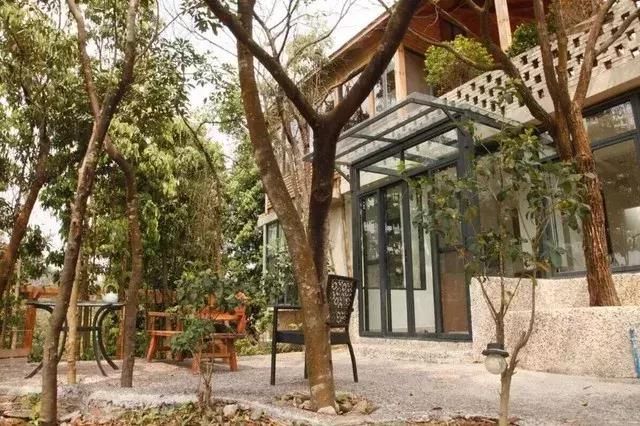 广州从化森林里藏着一个鲜有人知的艺术民宿，连地图上也找不到它