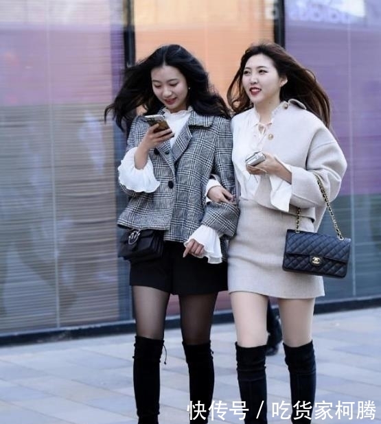 #美女#美女街拍:婀娜多姿的小姐姐,青春活力的打扮,时尚有型!