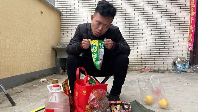  「晋级」钓鱼的晋级之路，什么时候是个头呢，混了半天还在底层