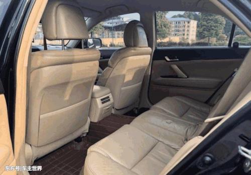 新车上路25万，现在10万，丰田发动机，前置后驱，男人首选车