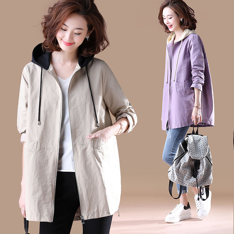 女人怕不怕冷，也别傻买羽绒服!瞧这新出薄外套，不厚不薄刚刚好