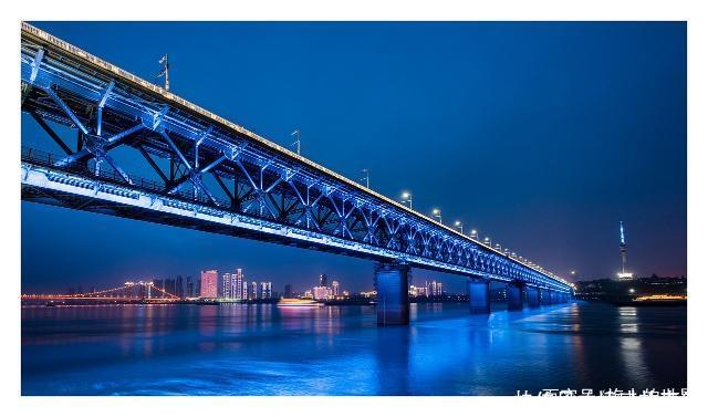 花巨资56亿打造的最宽长江大桥 将在武汉建成并通车 羡煞旁人
