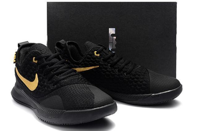  『Nike』Nike LeBron Witness 3，一双极为适合外场的高分实战鞋！