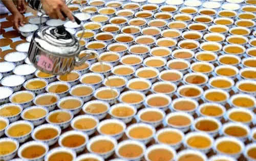 吉尼斯世界之最：世界上最多的茶，看着觉得特别美味，史上最牛！