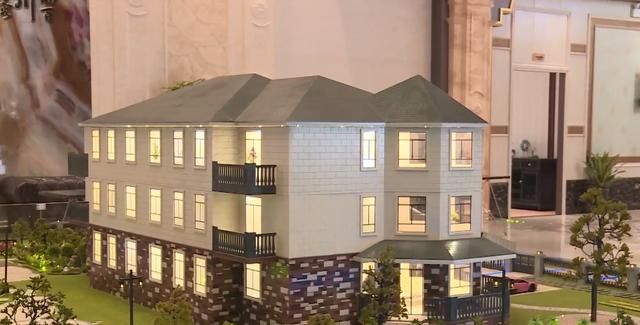  「打造」美女花20万打造300㎡别墅，1月装完即装既住，让500家邻