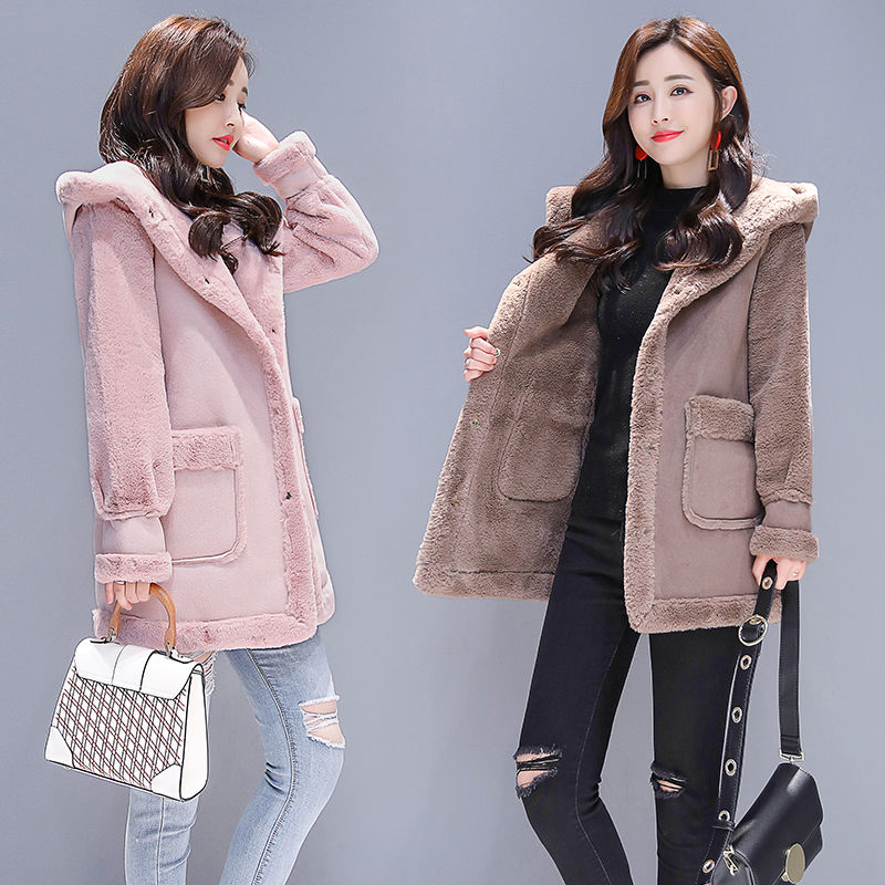 别再买羽绒服，又贵又臃肿!今年流行棉衣，时髦减龄，反季更便宜