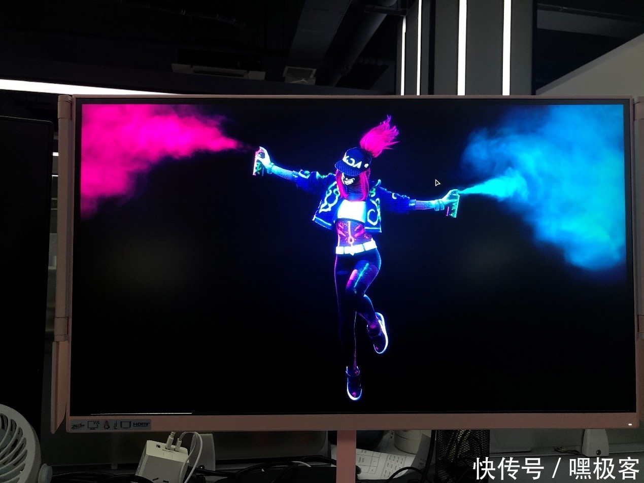  粉色■电竞少女的春天——游戏悍将粉色系240Hz电竞显示器来袭AT27FH-PRO