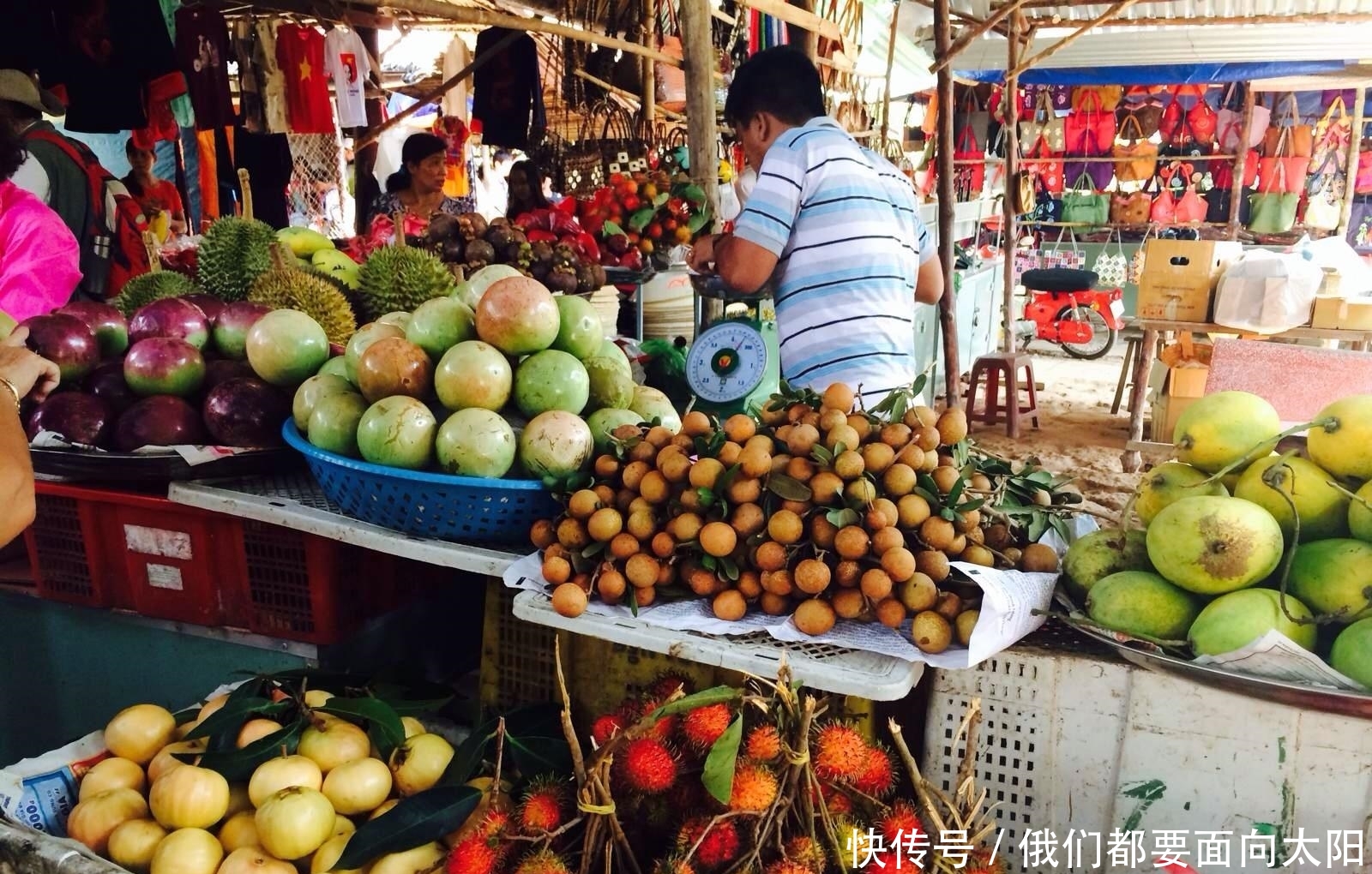 提高对华办理签证难度后,越南大量水果大米滞销堆积,该国却笑了