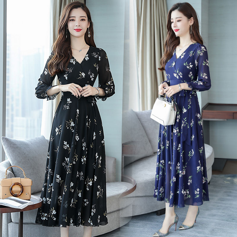 足足找五天，小姨终于找到了这a字秋裙，好看又不贵，真美翻天