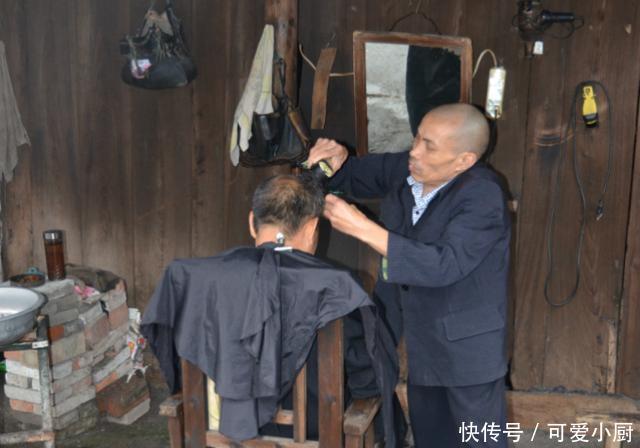 成都最“慵懒”老街，1元买菜，4元剃头，老板：懒得涨价